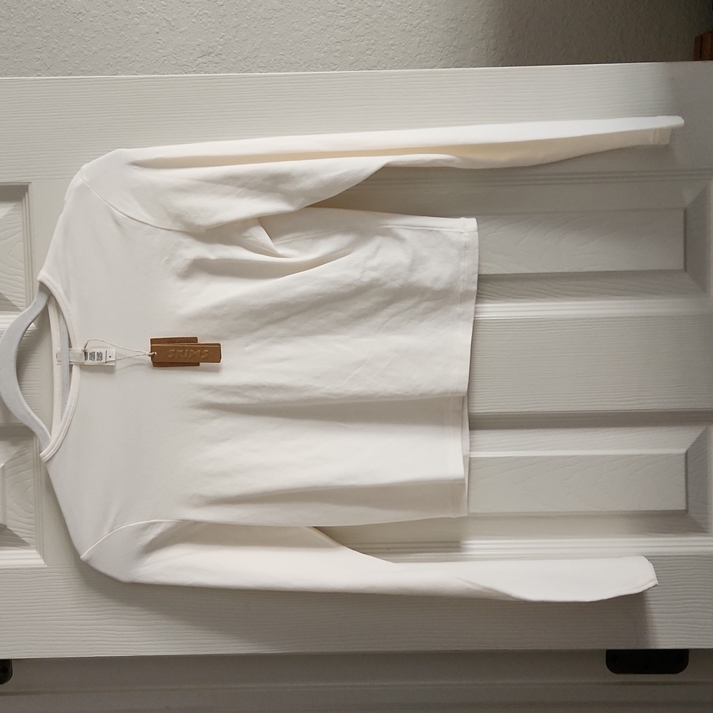 skims vintage long sleeve tee